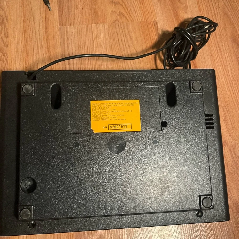Atari 2600 Video Game Console and one controller